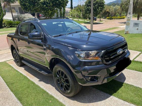 FORD RANGER 2.2 BLACK 4X2 CD 16V DIESEL 4P AUTOMÁTICO